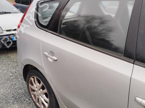 Światło przeciwmgłowe przednie prawe HYUNDAI i30 Estate (FD) 1.6 CRDi | BP30680097C31