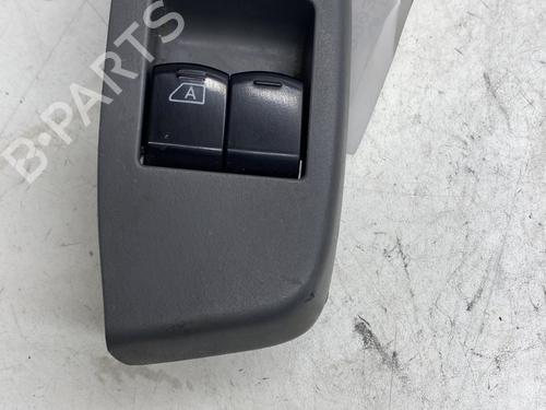 Used Switch NISSAN NV200 Van 1.5 dCi 110 (M20, M20N, M20M) (110 hp) 23831623