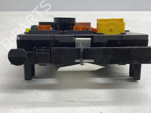 Used Fuse box Fuse box CITROËN C5 III (RD_) 2.0 HDi 140 (RDRHF8, RDRHFA, RDRHA8, RDRHAJ) (140 hp) 23831284 23831284