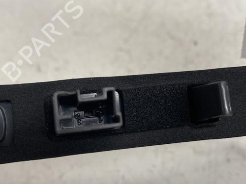 Used Third brake light Third brake light PEUGEOT 308 II (LB_, LP_, LW_, LH_, L3_) 1.5 BlueHDi 130 (131 hp) 31871859 31871859