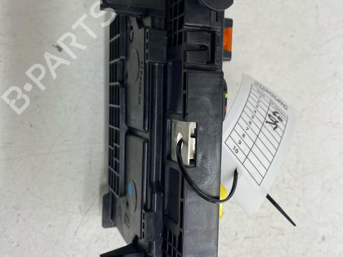 Used Fuse box Fuse box 37003766 37003766