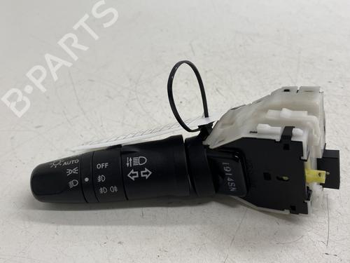 Used Switch Switch NISSAN X-TRAIL II (T31) 2.0 dCi 4x4 (150 hp) 33118385 33118385