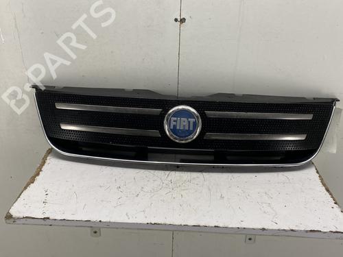Used Grille FIAT MULTIPLA (186_) 1.9 JTD 115 (115 hp) 23831097