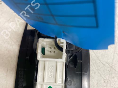 Used Right front window switch Right front window switch PEUGEOT 208 I (CA_, CC_) 1.5 BlueHDI 100 (102 hp) 40225074 40225074
