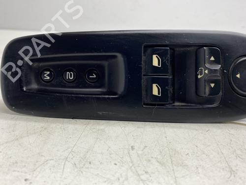 Used Switch PEUGEOT 407 Coupe (6C_) 2.7 HDi (204 hp) 22860181