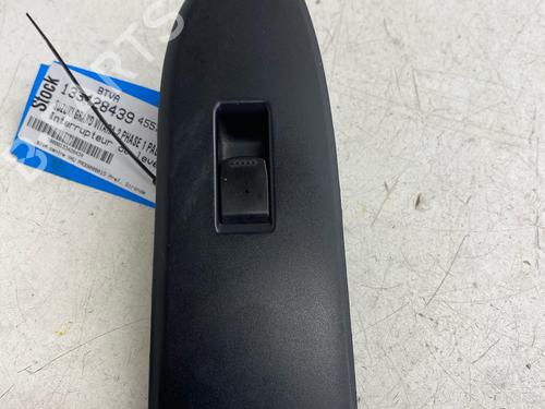 Right front window switch SUZUKI GRAND VITARA II (JT, TE, TD) 1.9 DDiS All-wheel Drive (JT419, TD44, JB419WD, JB419XD,... | BP39663203I26 - Image 5