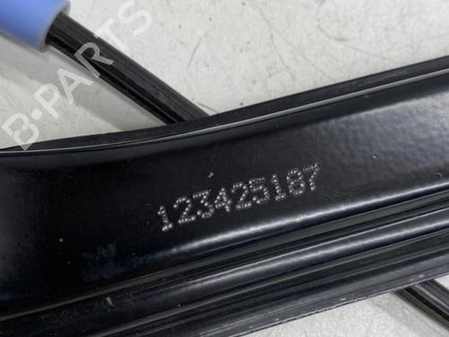 front-right-window-mechanism-bmw-3-coupe-e46-1998-1999-2000-2001-2002-2003-2004-2005-2006-36096952 main image