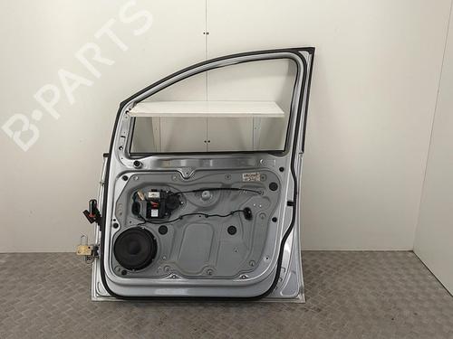 Used Right front door VW TOURAN (1T1, 1T2) 2.0 TDI 16V (140 hp) 22854371