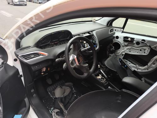 Steering column stalk PEUGEOT 208 I (CA_, CC_) 1.2 THP 110 | BP31584384I23