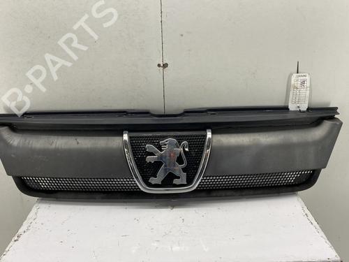 Used Grille PEUGEOT BOXER Van (244) 2.8 HDi (128 hp) 29139480