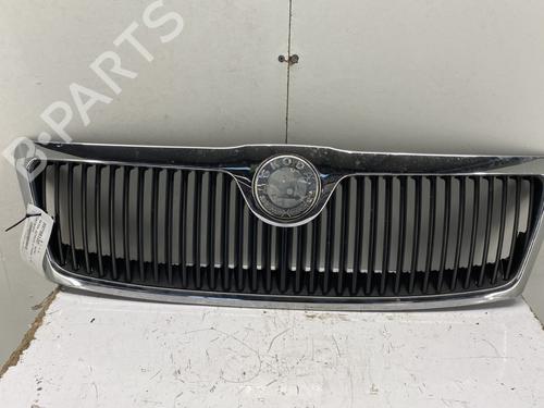 Used Grille SKODA OCTAVIA II Combi (1Z5) 1.9 TDI (105 hp) 23831720
