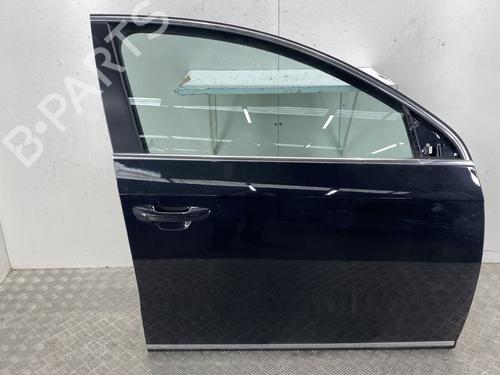 Used Right front door VW PASSAT B7 Variant (365) 1.6 TDI (105 hp) 30174493