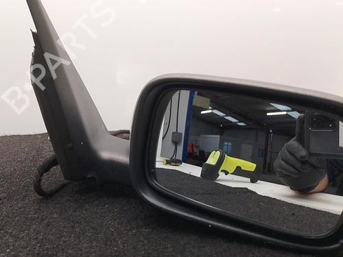 Used Right mirror VOLVO V50 (545) 2.0 D (136 hp) 22857071