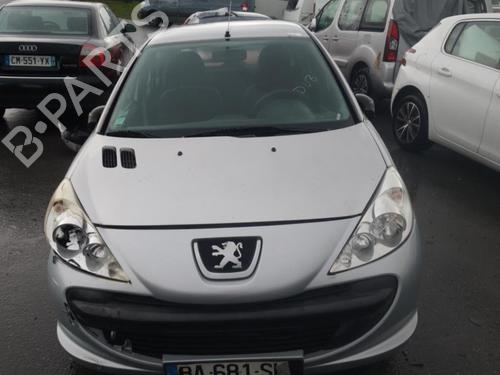 Left taillight PEUGEOT 206+ (2L_, 2M_) 1.4 HDi eco 70 | BP22850518C34 