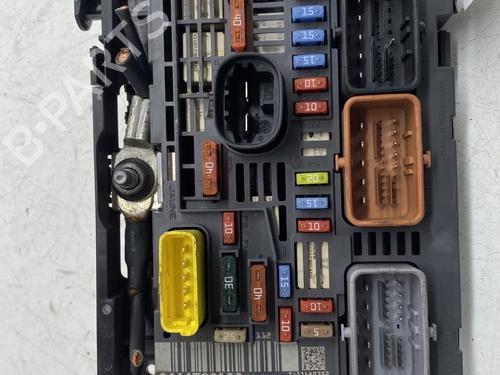 Fuse box PEUGEOT 407 SW (6E_, 6D_) 1.6 HDi 110 | BP24979741E1 