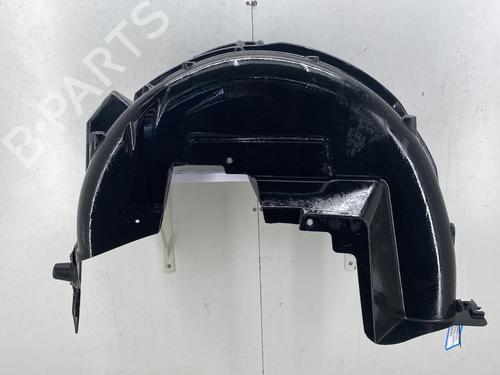 Used Wheel arch PEUGEOT 3008 II SUV (MC_, MR_, MJ_, M4_) 1.2 THP/ PureTech 130 (MRHNSM, MRHNSU, MRHNSJ, MRHNYW,... (131 hp) 28139637