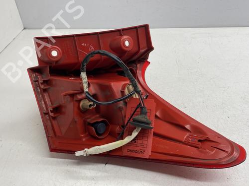 Used Left taillight Left taillight TOYOTA AURIS (_E18_) 1.3 Dual-VVTi (NRE180_, NRE180R) (99 hp) 30725017 30725017