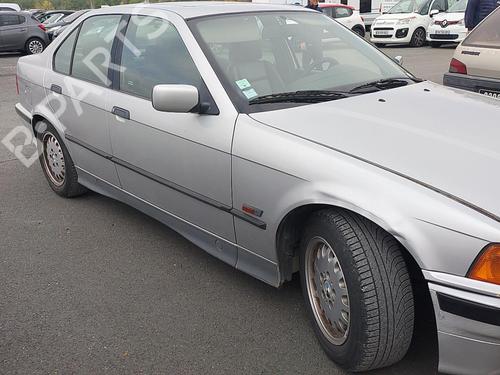 Left front fenders BMW 3 (E36) 320 i | BP22851397C41