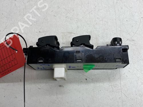 Interruttore Interruttore HYUNDAI i10 I (PA) 1.2 (86 hp) 34395730 34395730