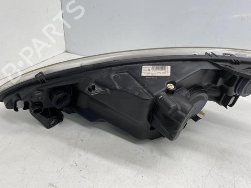 Used Right headlight Right headlight PEUGEOT 1007 (KM_) 1.6 16V (109 hp) 23255120 23255120