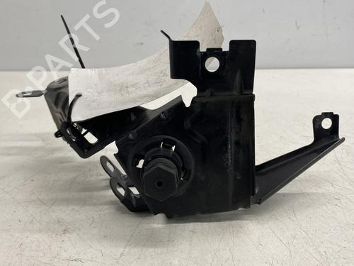 Used Front bumper bracket BMW 6 Gran Coupe (F06) 650 i xDrive (449 hp) 26683411