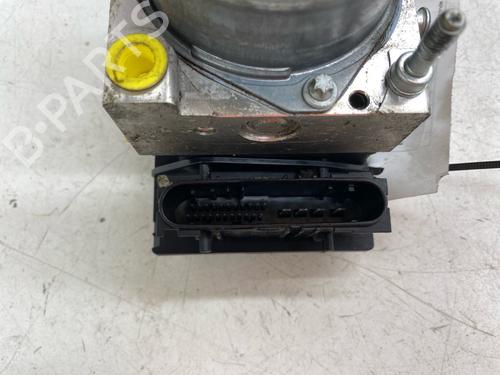 Pompa ABS Pompa ABS RENAULT CLIO II (BB_, CB_) 1.2 (BB0A, BB0F, BB10, BB1K, BB28, BB2D, BB2H, CB0A,... (58 hp) 35957307 35957307