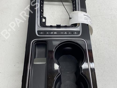 Used Middle console JAGUAR XE (X760) 2.0 D (180 hp) 22859823