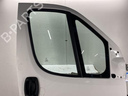 Used Right front door Right front door FIAT DUCATO Van (250_) 150 Multijet 2,3 D (148 hp) 31040297 31040297