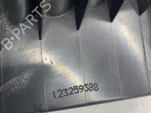 Used Left daytime light Left daytime light PEUGEOT 308 I (4A_, 4C_) 1.6 16V (120 hp) 34149134 34149134