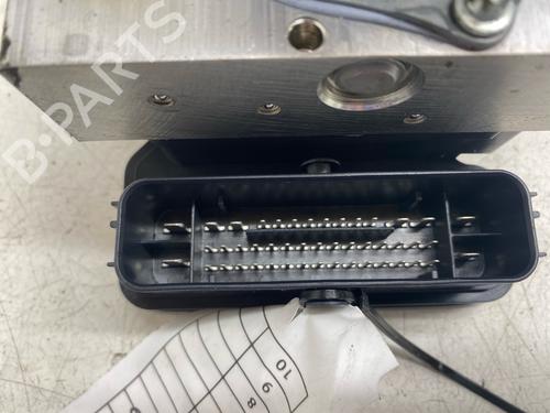 abs-pump-toyota-yaris-_p21_-_pa1_-_ph1_-2020-39686098 main image