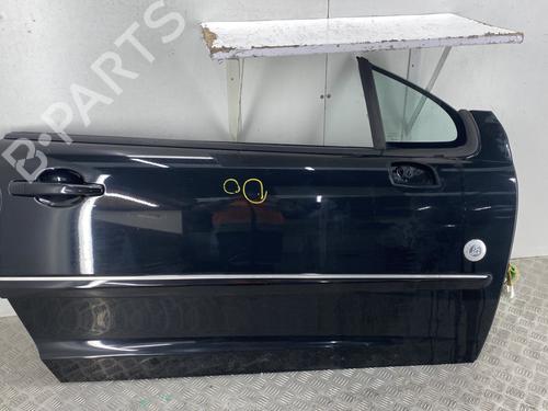 Used Right front door Right front door 32318484 32318484