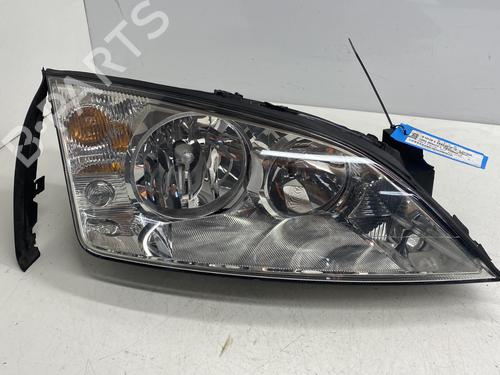 Used Right headlight FORD MONDEO III Saloon (B4Y) 1.8 16V (110 hp) 27586632