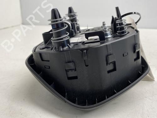 driver-airbag-renault-clio-v-b7_-2019-26310560 main image