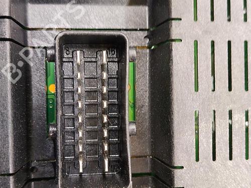 Fuse box PEUGEOT 407 (6D_) 2.0 HDi 135 (6DRHRH, 6DRHRE, 6DRHRG, 6DRHRJ) | BP22852126E1