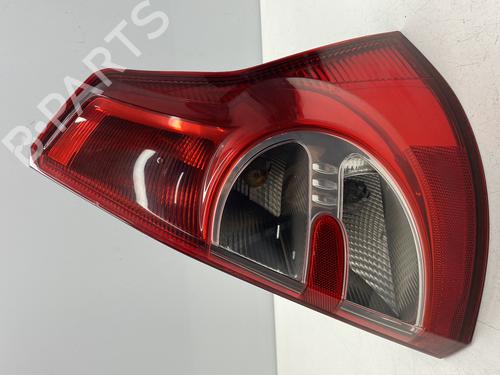 Used Right taillight Right taillight DACIA SANDERO 1.2 16V (75 hp) 22849761 22849761