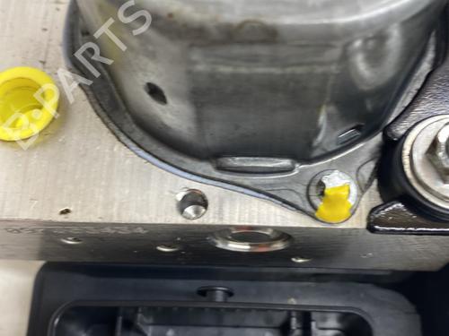 Used ABS pump ABS pump DACIA DUSTER (HS_) 1.5 dCi (109 hp) 31695728 31695728