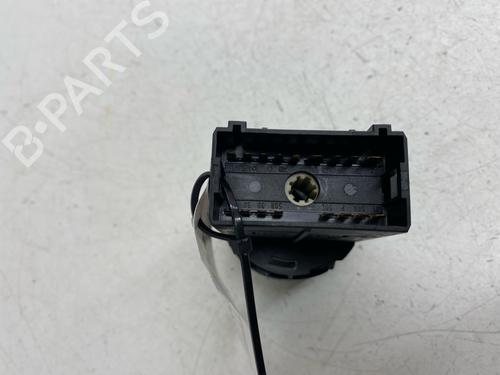 Hovedlysbryter Hovedlysbryter VW POLO IV (9N_, 9A_) 1.4 TDI (70 hp) 36414394 36414394