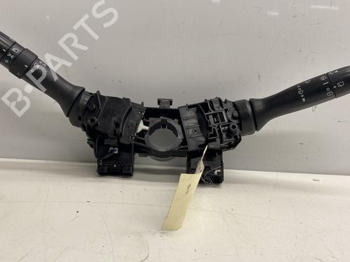 Used Switch Switch TOYOTA YARIS (_P9_) 1.33 VVT-i (NSP90_, NSP90R) (100 hp) 22859540 22859540