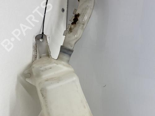 Windscreen washer tank RENAULT CLIO III (BR0/1, CR0/1) 1.5 dCi (C/BR0G, C/BR1G) | BP25472717C113 