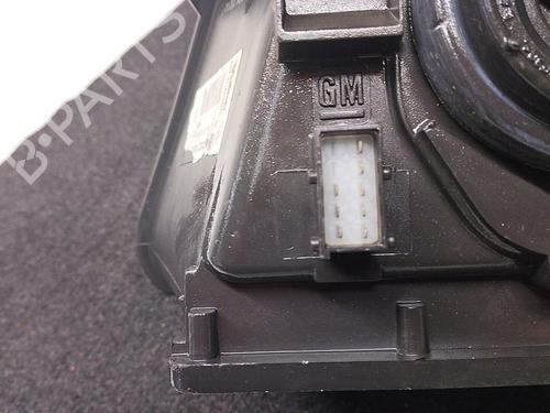Used Right headlight Right headlight OPEL MERIVA A MPV (X03) 1.7 CDTI (E75) (100 hp) 22854348 22854348