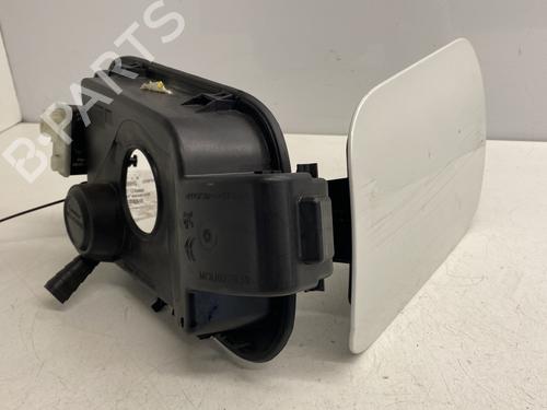 Fuel flap PEUGEOT 2008 II (UD_, US_, UY_, UJ_, UR_, UC_) 1.2 PureTech 100 (USHNK) | BP25910530C131 