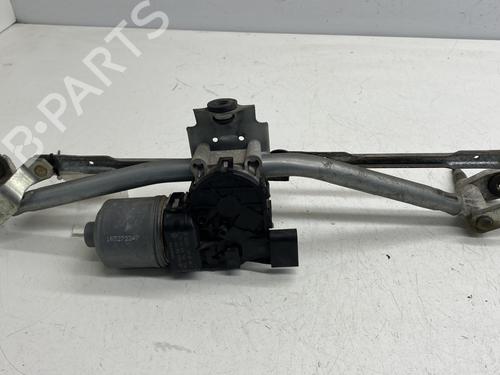 Used Front wiper motor Front wiper motor VW POLO IV (9N_, 9A_) 1.4 TDI (70 hp) 24657446 24657446
