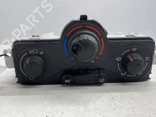 climate-control-renault-kangoo-be-bop-kw01_-2009-32080394 main image