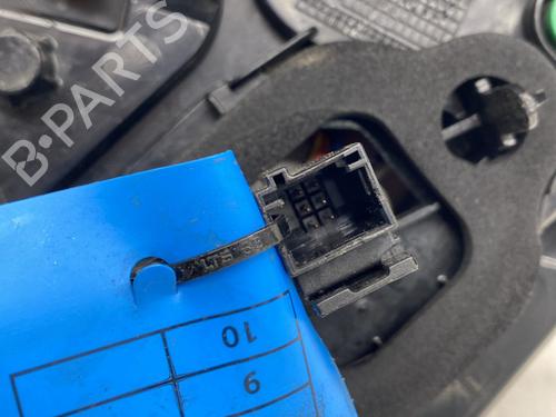 Used Right taillight Right taillight PEUGEOT 308 II (LB_, LP_, LW_, LH_, L3_) 1.6 BlueHDi 120 (120 hp) 27586408 27586408