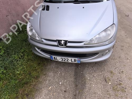 Fuse box PEUGEOT 206 Hatchback (2A/C) 1.4 HDi eco 70 | BP24979876E1 