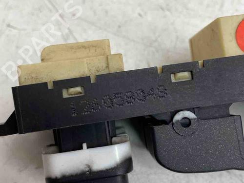 Right rear window switch SSANGYONG REXTON / REXTON II (GAB_) 2.7 D 4x4 | BP36516729I28 - Image 2