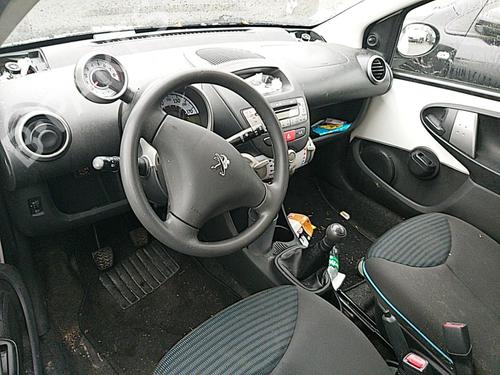 Steering column stalk PEUGEOT 107 (PM_, PN_) 1.0 | BP22851172I23 