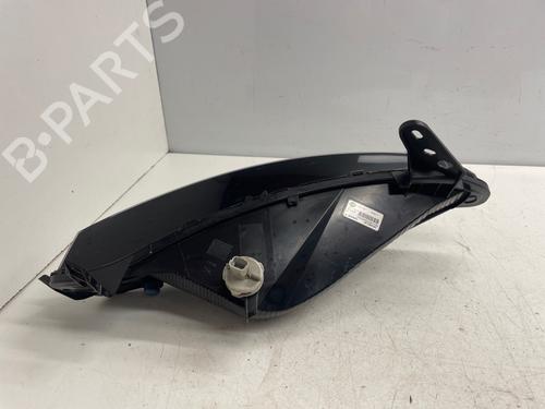 right-front-indicator-renault-megane-iv-hatchback-b9amn_-2015-40513098 main image