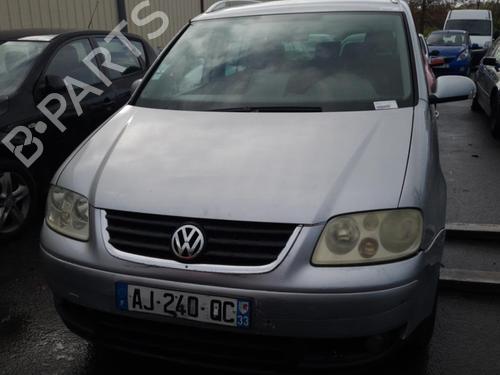 Left taillight VW TOURAN (1T1, 1T2) 1.9 TDI | BP22856800C34 