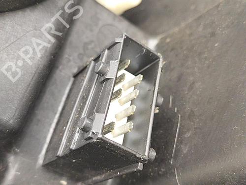 Used Right headlight Right headlight PEUGEOT 407 SW (6E_, 6D_) 2.0 HDi 135 (136 hp) 22857106 22857106